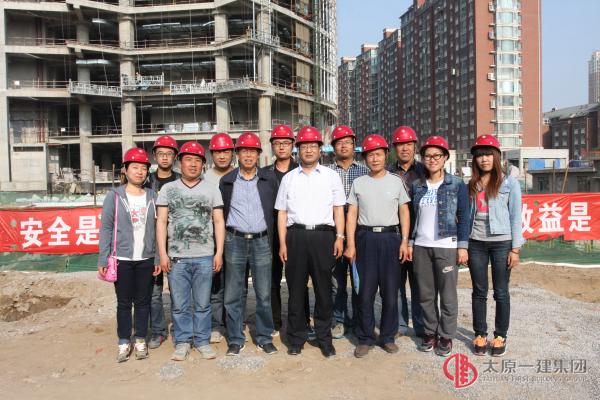 集團(tuán)公司黨委授予二分公司平陽(yáng)路泵站雨水改造工程“黨員先鋒工程”稱號(hào)