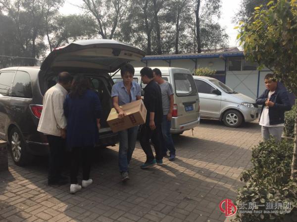 項(xiàng)管處兩節(jié)慰問(wèn)工地