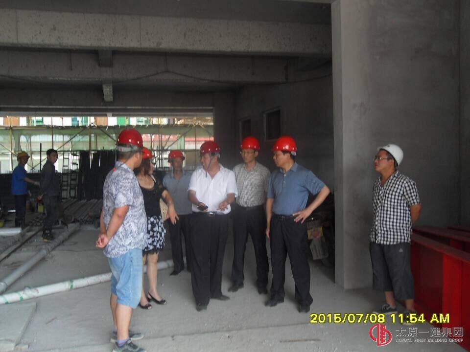 西山分公司晉城市望川樓小學(xué)項(xiàng)目工地檢查