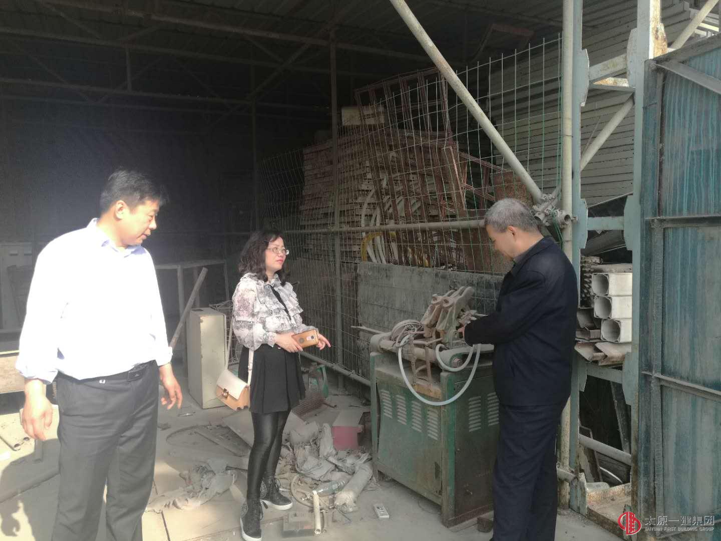 審計(jì)辦公室、財(cái)務(wù)資產(chǎn)部對(duì)原十四分總庫(kù)庫(kù)房監(jiān)督移交